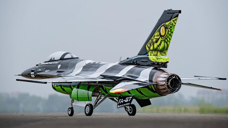 AeroJet F16 1/6 Premium, Color Scheme 07: Belgium Viper (AirBrush)