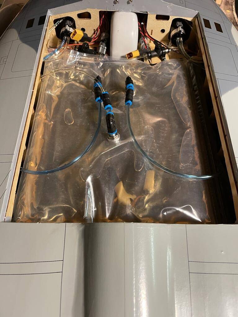 Bladder tank custom-made, made-to-measure