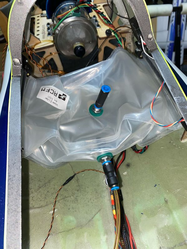 Beuteltank Zylinder zu PilotRC Viper Beuteltank Zylinder zu PilotRC Viper