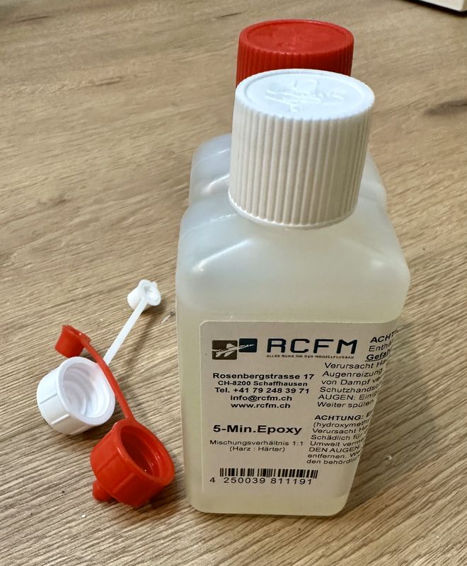 RCFM Epoxy-Rapid - 5 min (100 g ou 200 g) RCFM Epoxy-Rapid - 5 min (100 g ou 200 g)