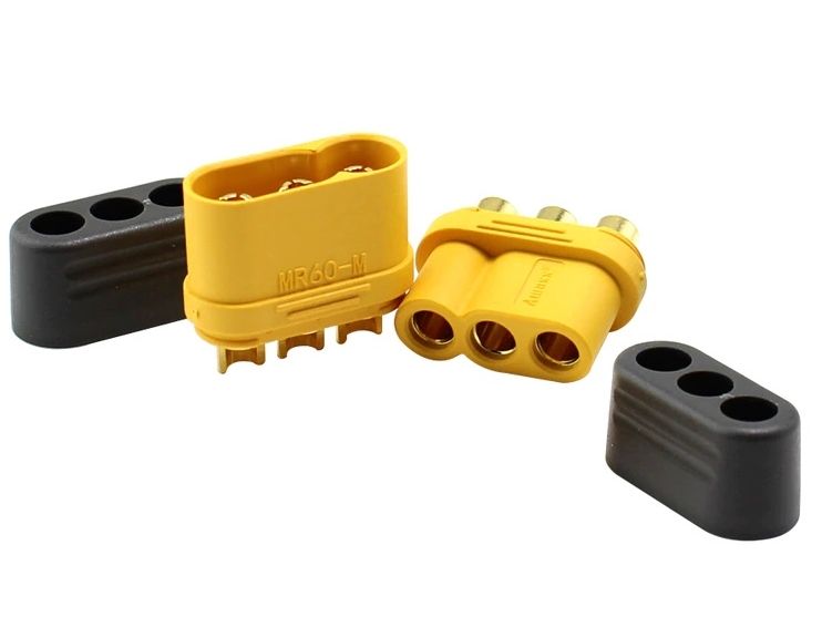 Amass MR60 Hochstrom Stecksystem mit Kabelschutz