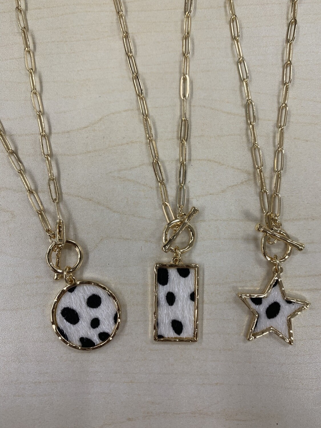 Shaped Dalmatian Toggle Chain Necklace