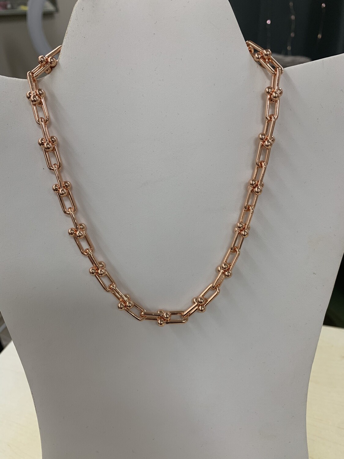Single Chunky Chain Necklace