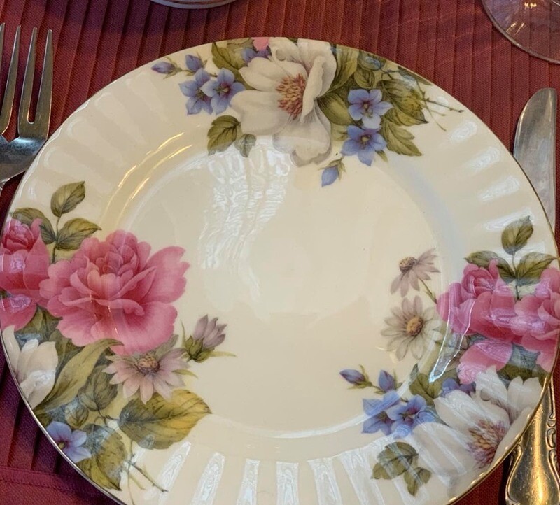 Grace&#39;s Rose Plate