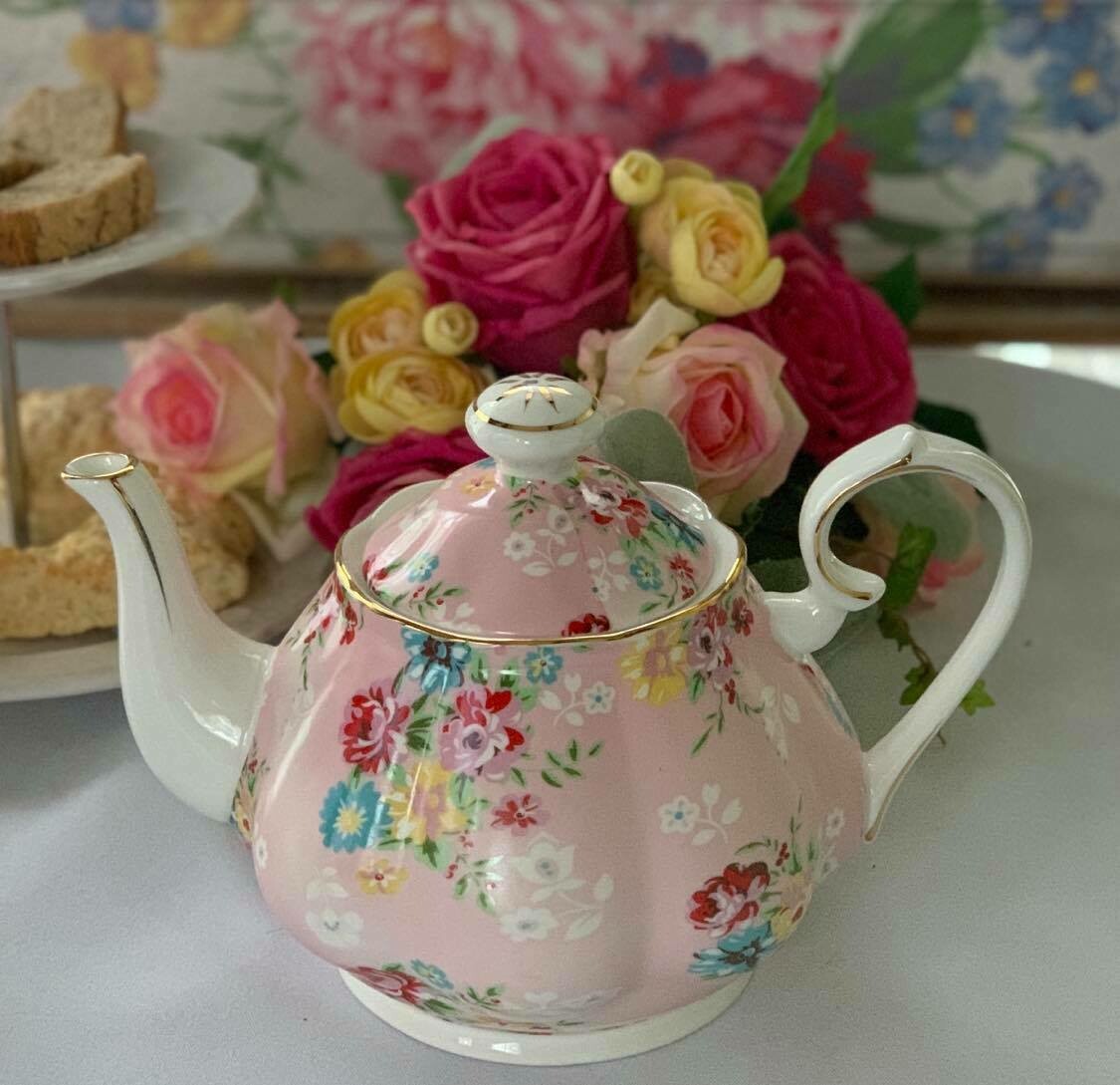 Shabby Rose Pink Tea Pot