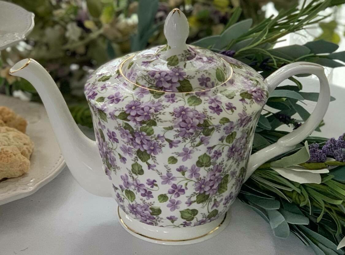 Violet Tea Pot