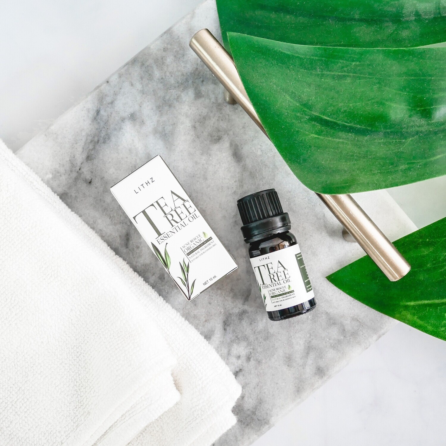 LITHZ TEA TREE ESSENTIAL OIL
ไลทซ์ ที ทรี เอสเซนเชียล ออยล์