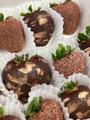 Chocolate Covered Strawberries (4 Count)