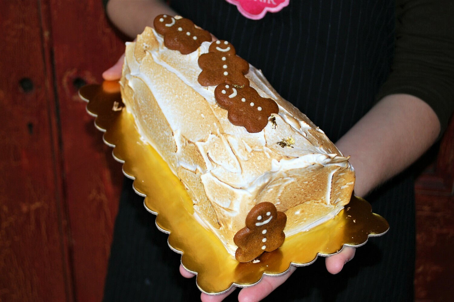 8” Buche de Noel, Gingerbread Eggnog