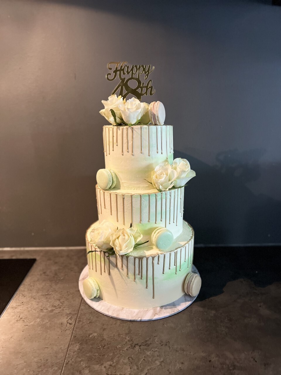 Drip Cake Anniversay Drip