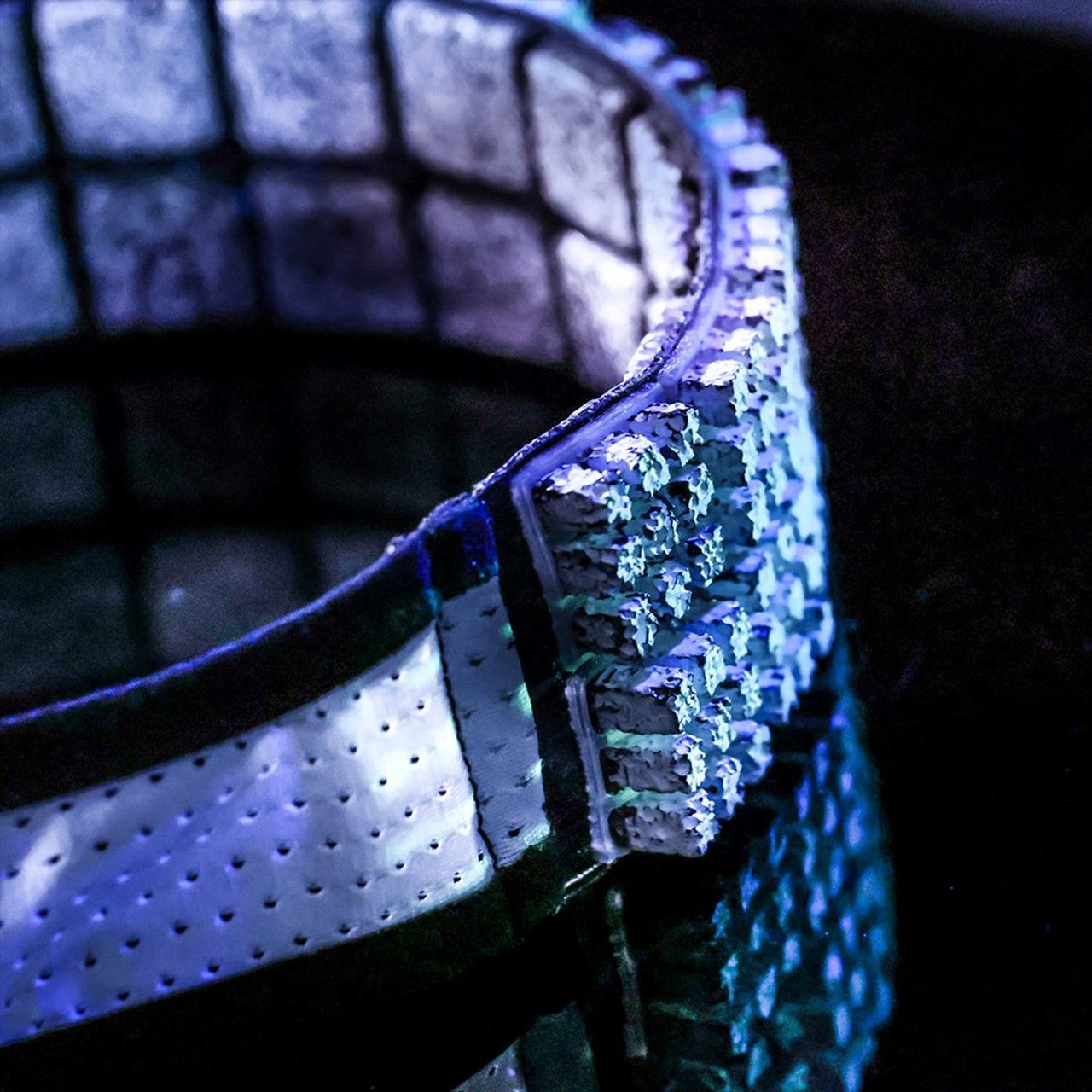 Omius Headband com Elementos de Resfriamento