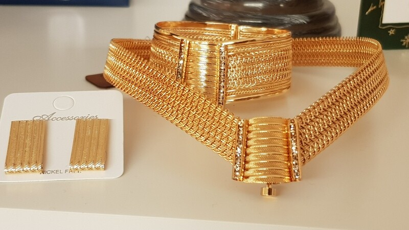 Trabzon Gold Set in 22 Karat vergoldet.Das Set bestehend aus 3 Teilen: