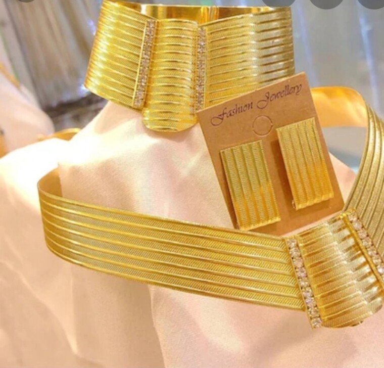 Trabzon Gold Set in 18K Vergoldet.Das Set ist bestehend aus 3 Teilen: