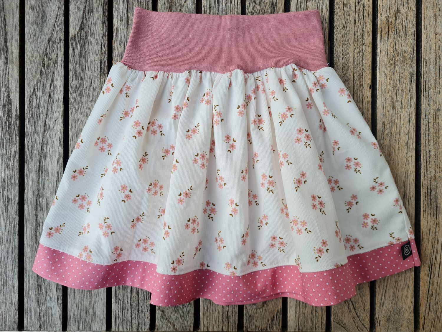 Trachtenrock aus Cord Gr. 74/80  -  134/140