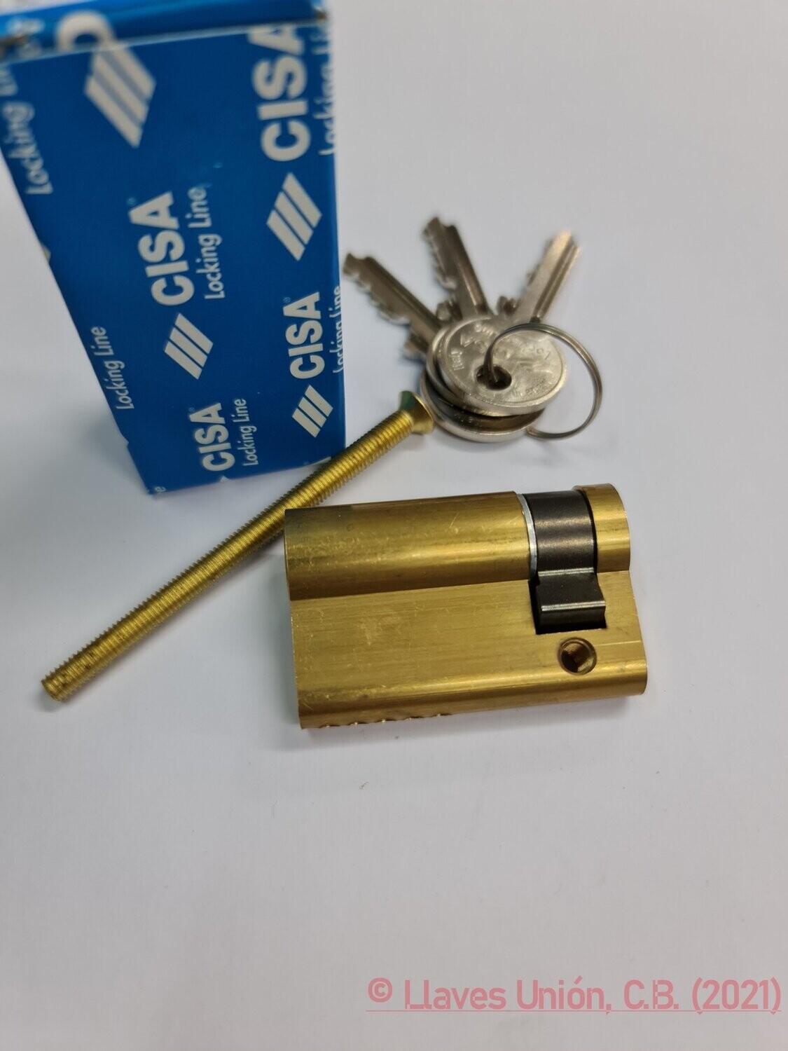 Medio Cilindro CISA LOGO 40x10 mm. Latonado. Llave Serreta. Leva Larga