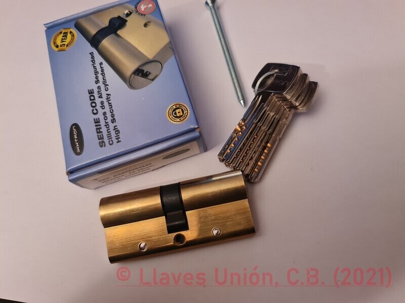 Cilindro Seguridad IXXTRON BS970 35X35 mm. Latonado