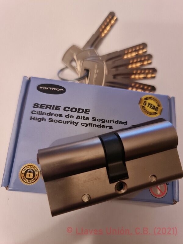 Cilindro Seguridad IXXTRON BS970 35X35 mm. Niquelado