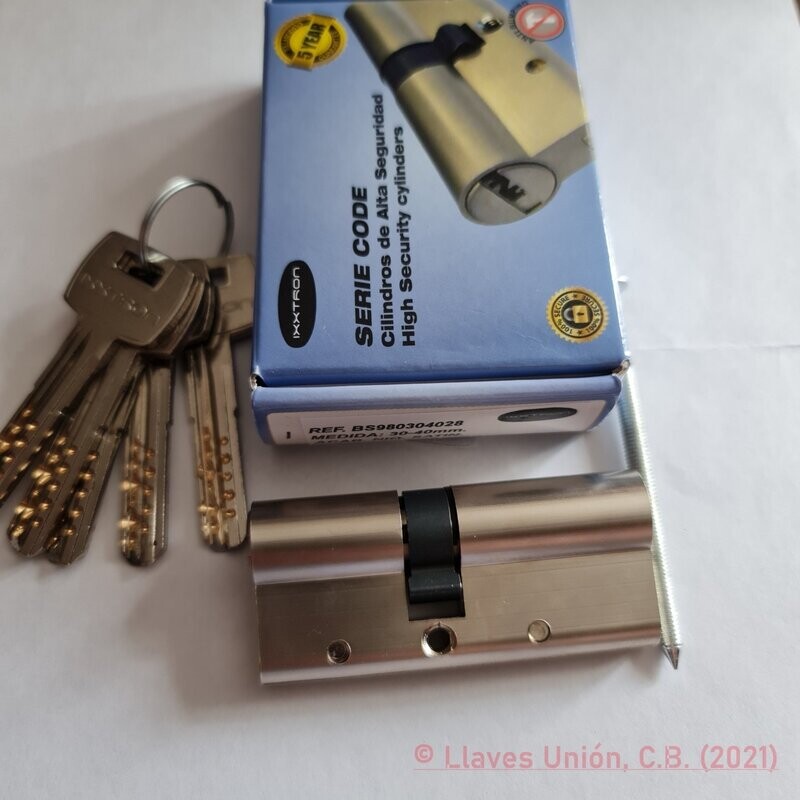 Cilindro Seguridad IXXTRON BS980 30X40 mm. Niquelado. Leva Corta