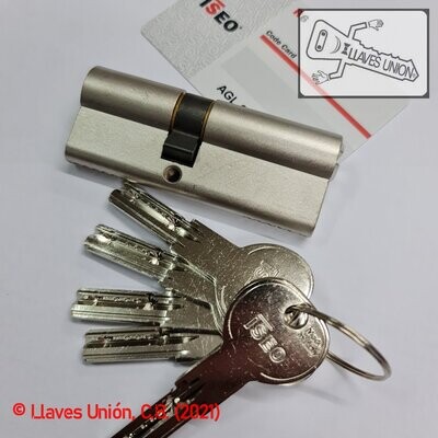 Cilindro ISEO R6 35x45 mm. Niquelado. Llave Seguridad. Leva Larga Cilindro ISEO R6 35x45 mm. Niquelado. Llave Seguridad. Leva Larga