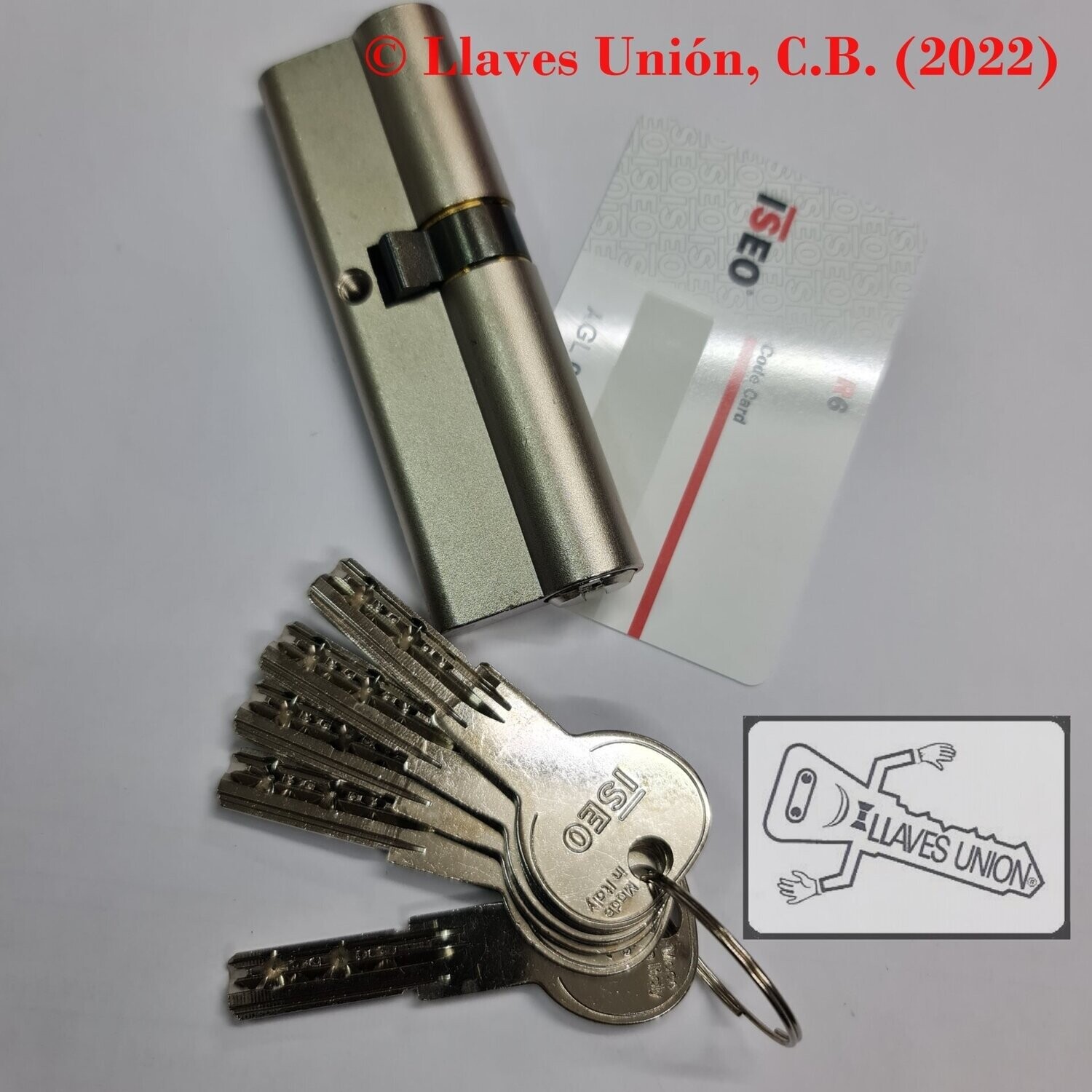 Cilindro ISEO R6 40x55 mm. Niquelado. Llave Seguridad. Leva Larga