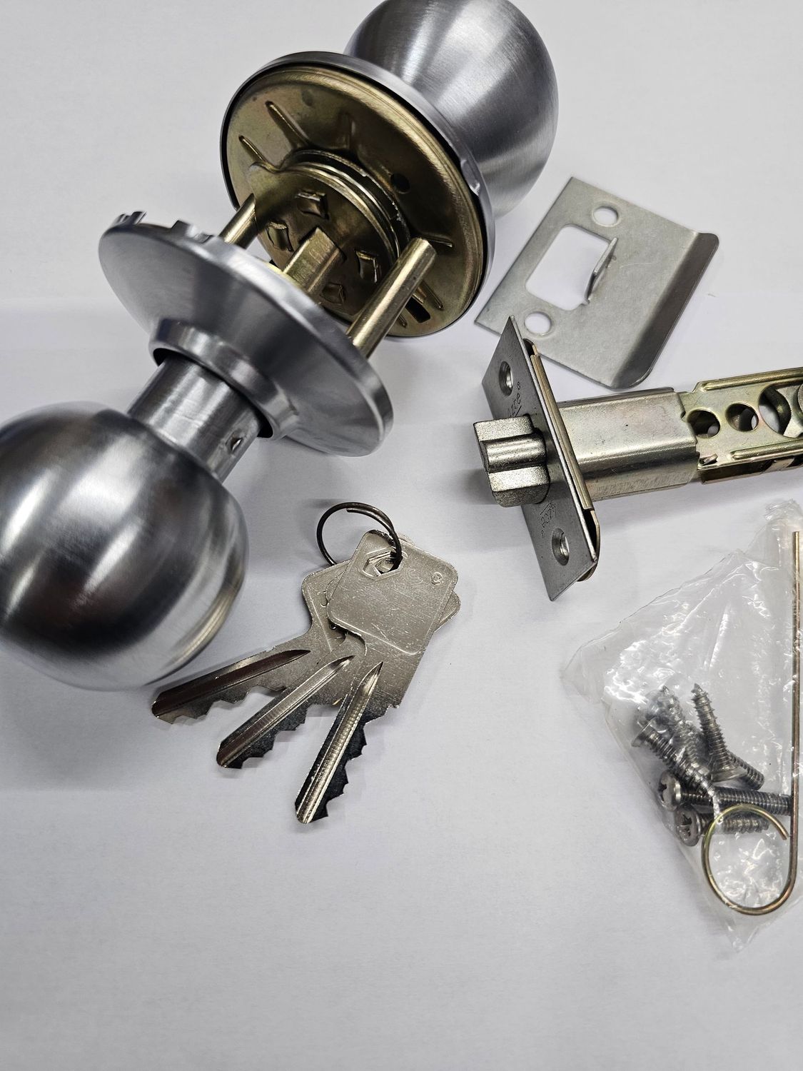 Conjunto Pomo AZBE 3201 CRM (Llave - Libre)