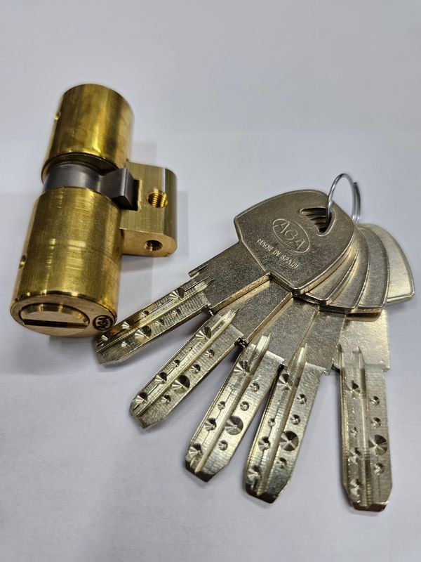 Cilindro Perfil Suizo AGA 5416/65 Latonado