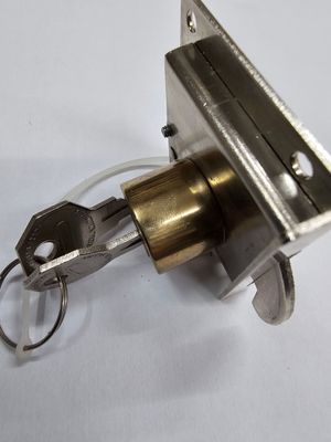 Cerradura Armario PHILLIPS Semi-Embutir 72IL Latonada