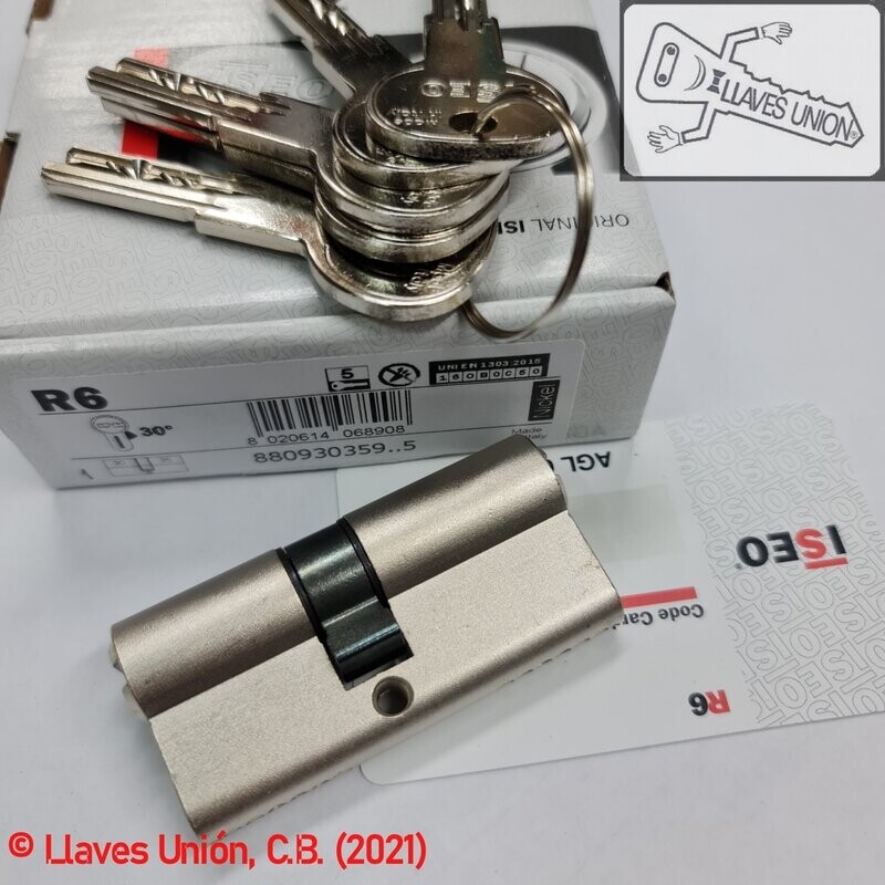 Cilindro ISEO R6 30x35 mm. Niquelado. Llave Seguridad. Leva Larga