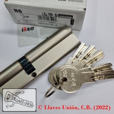 Cilindro ISEO R6 40x70 mm. Niquelado. Llave Seguridad. Leva Larga Cilindro ISEO R6 40x70 mm. Niquelado. Llave Seguridad. Leva Larga