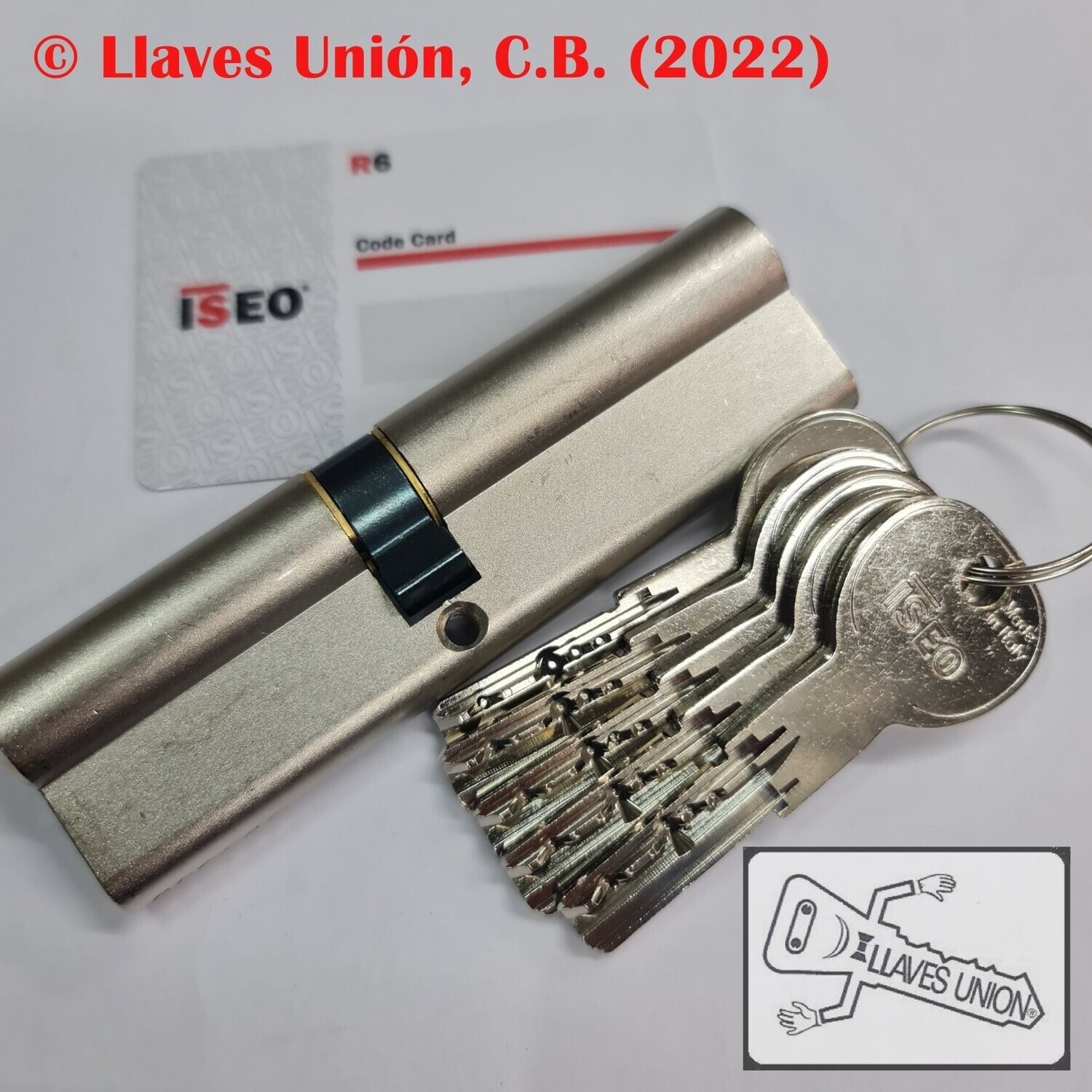 Cilindro ISEO R6 50x60 mm. Niquelado. Llave Seguridad. Leva Larga Cilindro ISEO R6 50x60 mm. Niquelado. Llave Seguridad. Leva Larga
