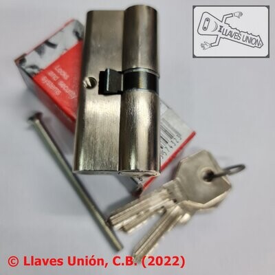 Cilindro CISA C2000 35x35 mm. Niquelado. Llave Serreta Perfil R032. Leva Larga