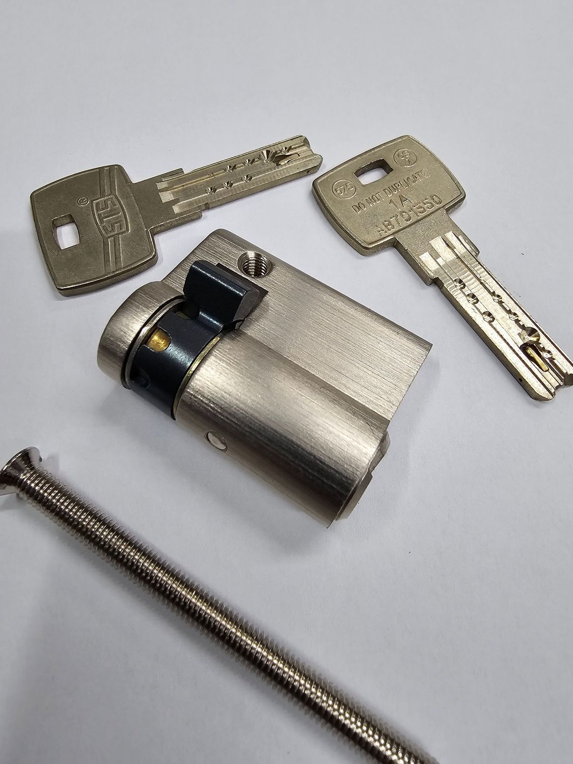 Cilindro STS CS7 30x10 mm. Niquelado. Leva Larga