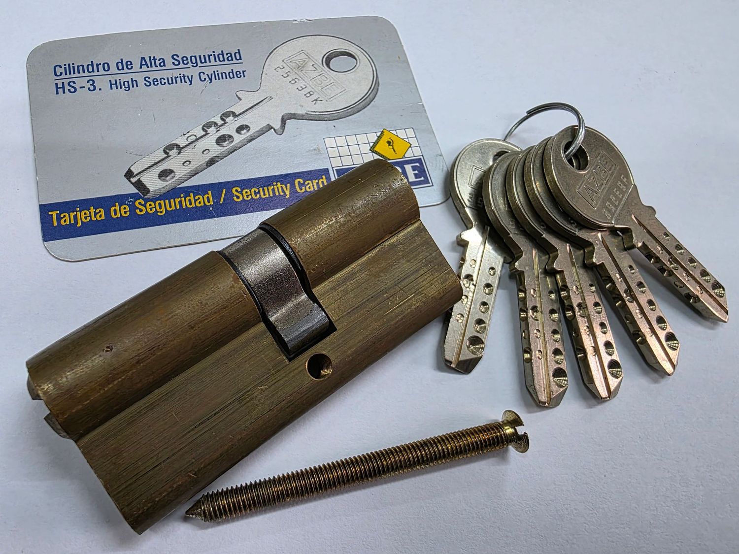 Cilindro AZBE HS3 40X30 mm. Latonado Leva Larga