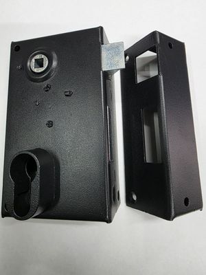 Cerradura aplacar FTH perfil europeo 908816 Derecha