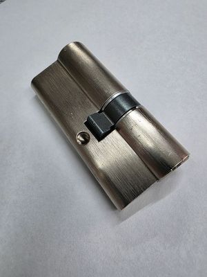 Cilindro Europerfil CISA ASIX de Seguridad 30x40 mm. Niquelado. Leva Larga