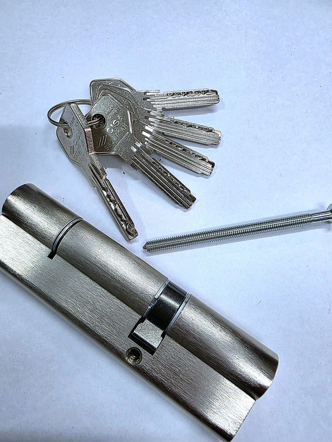 Cilindro Europerfil CISA ASIX de Seguridad 40x70 mm. Niquelado. Leva Larga Cilindro Europerfil CISA ASIX de Seguridad 40x70 mm. Niquelado. Leva Larga