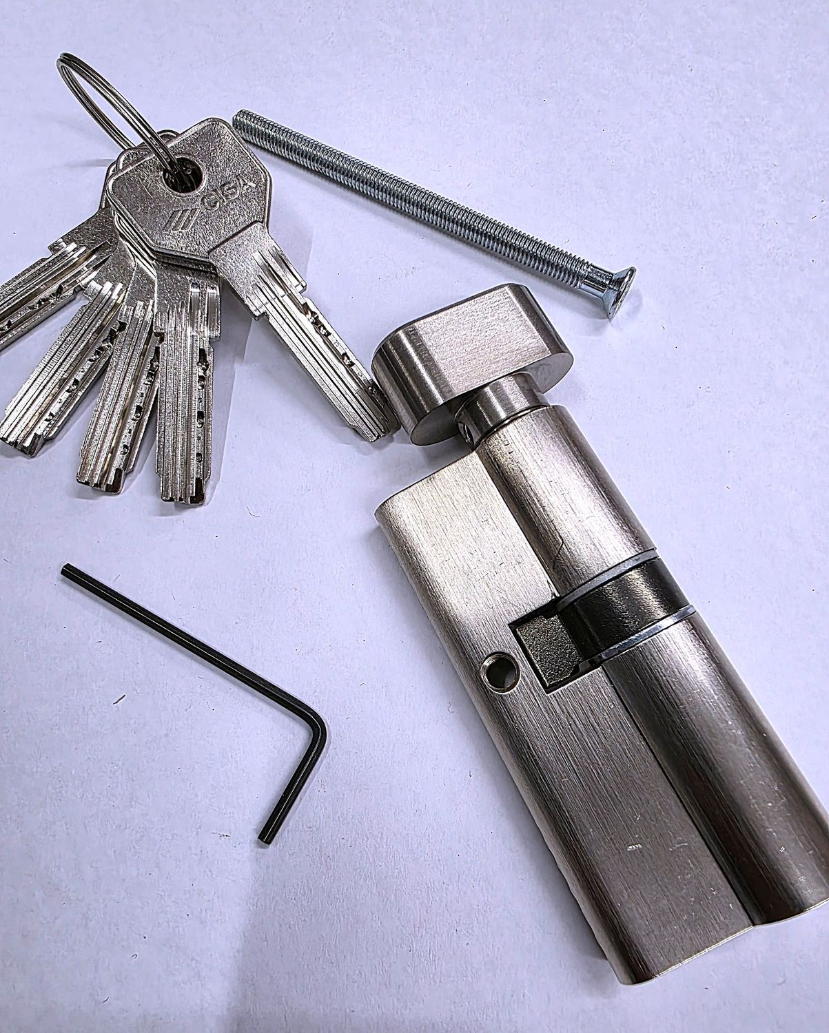 Cilindro Europerfil CISA ASIX de Seguridad 30x40 mm. Niquelado. Botón a 30 mm. Leva Larga Cilindro Europerfil CISA ASIX de Seguridad 30x40 mm. Niquelado. Botón a 30 mm. Leva Larga