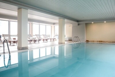 mikrobiologische Eigenkontrolle - Pool / Whirlwanne