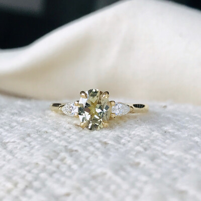 Signature Oval Trilogy Ring