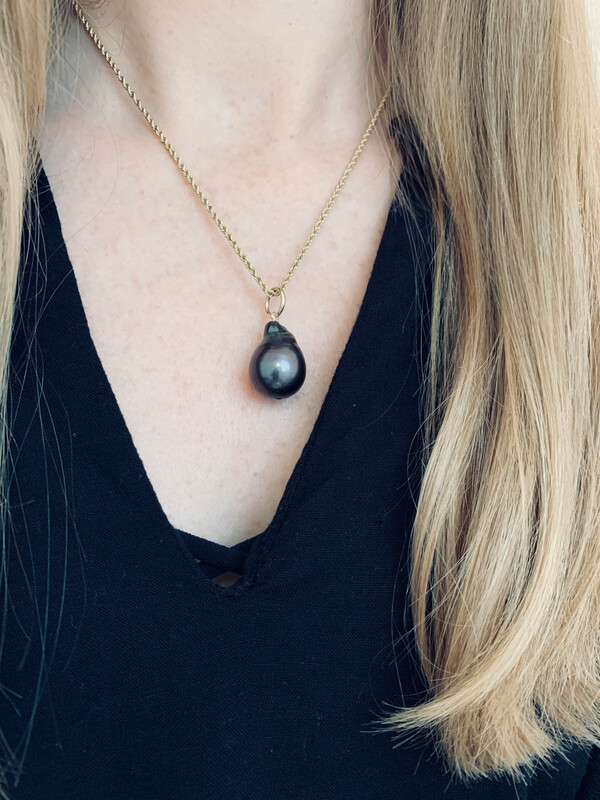 Black Baroque Pearl Pendant
