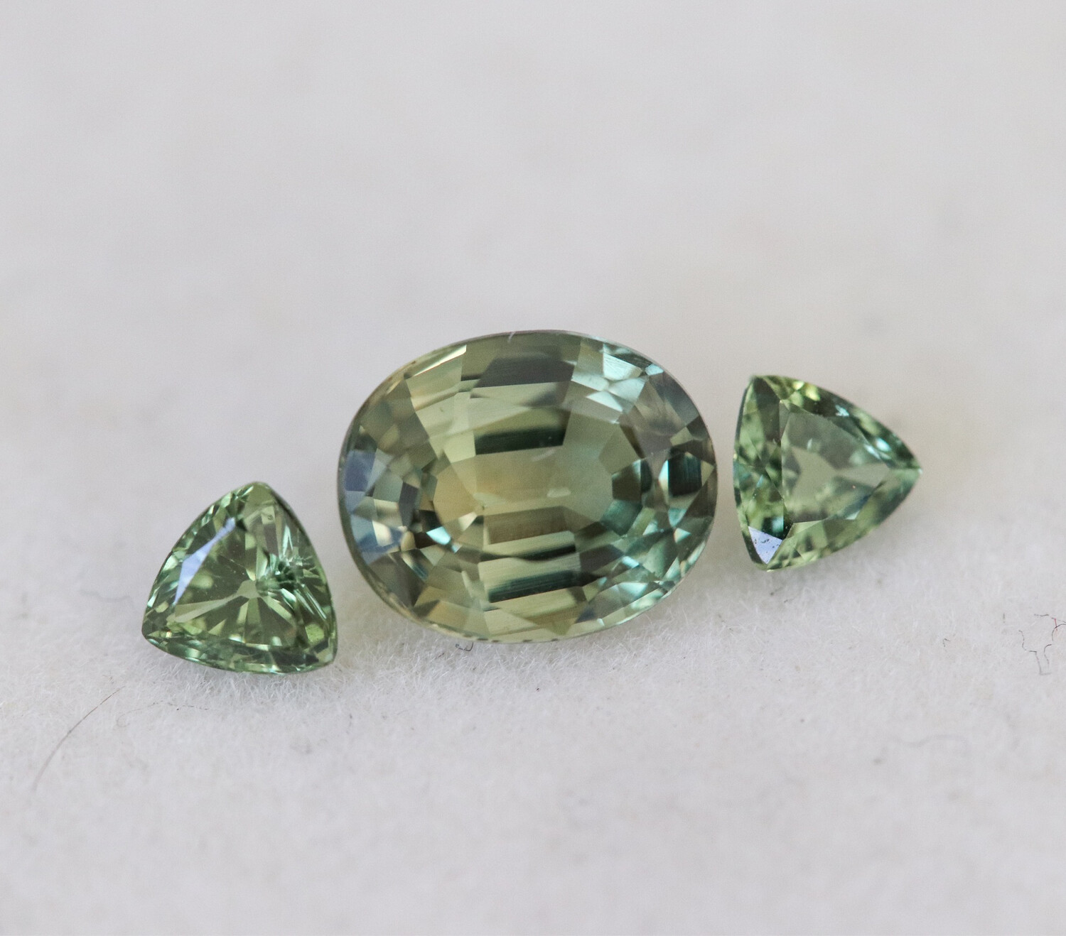 1.41ct Oval Australian Parti Sapphire