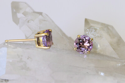 SAJ Classic Studs