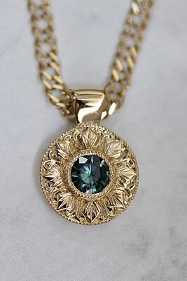 Xalia Pendant