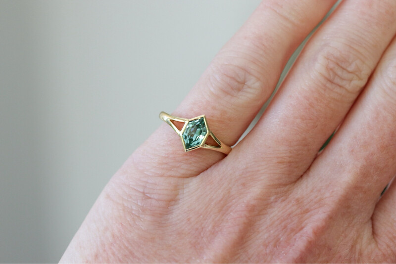 Pariba Colour Tourmaline Pinky Ring