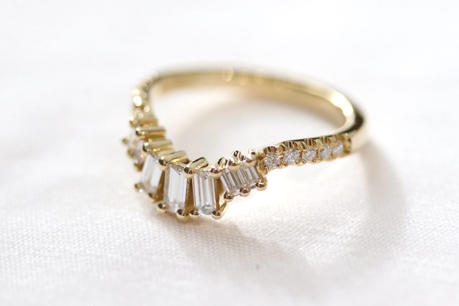 Magrettè Diamond Wedding Ring