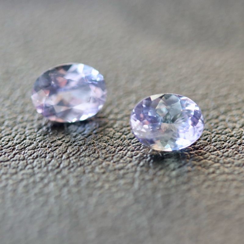 Violet Blue Tanzanite Pair