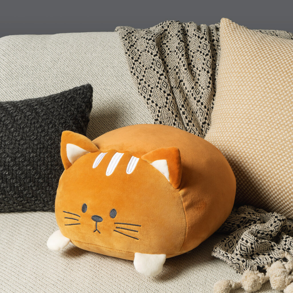 Coussin chat douillet brun