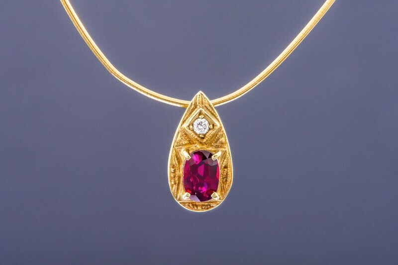 585er Gelbgold mit einem Rubin, Anhänger