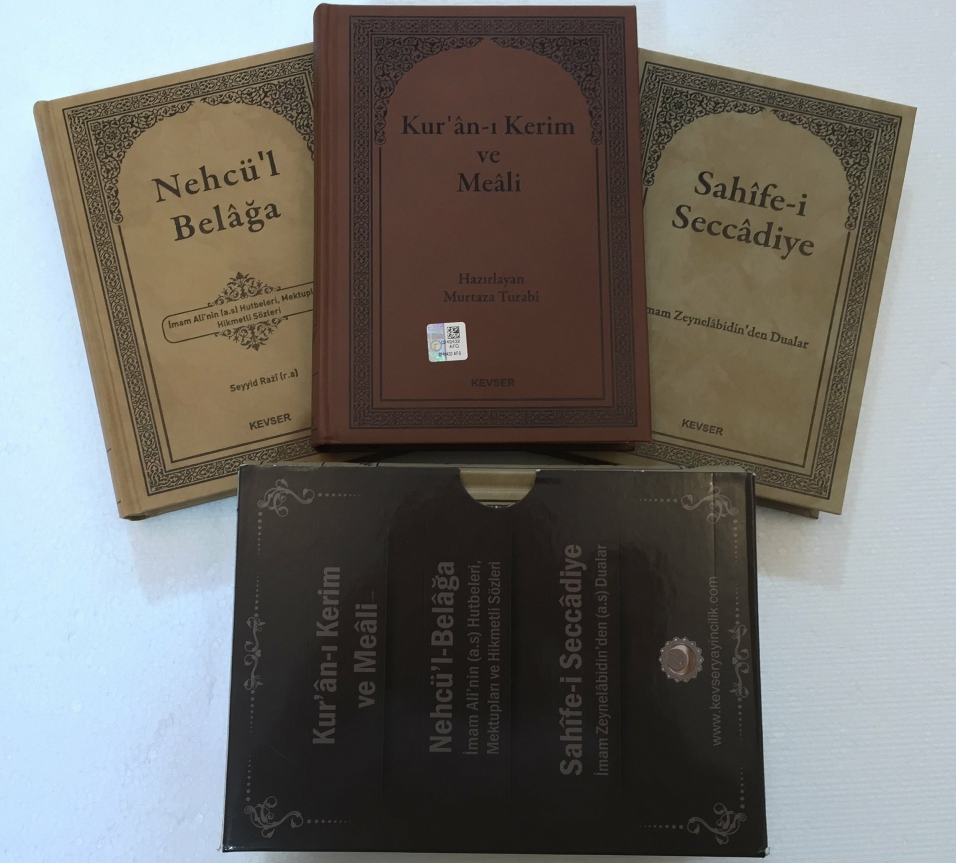 Kuran'ı Kerim - Nehcü'l Belağa - Sahife-i Seccadiye