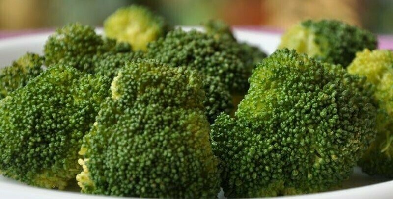 Broccoletti al vapore